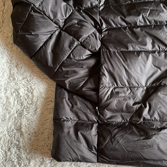 Generic Black Puffer Jacket,  Ladies Size M  NWOT - Picture 2 of 7